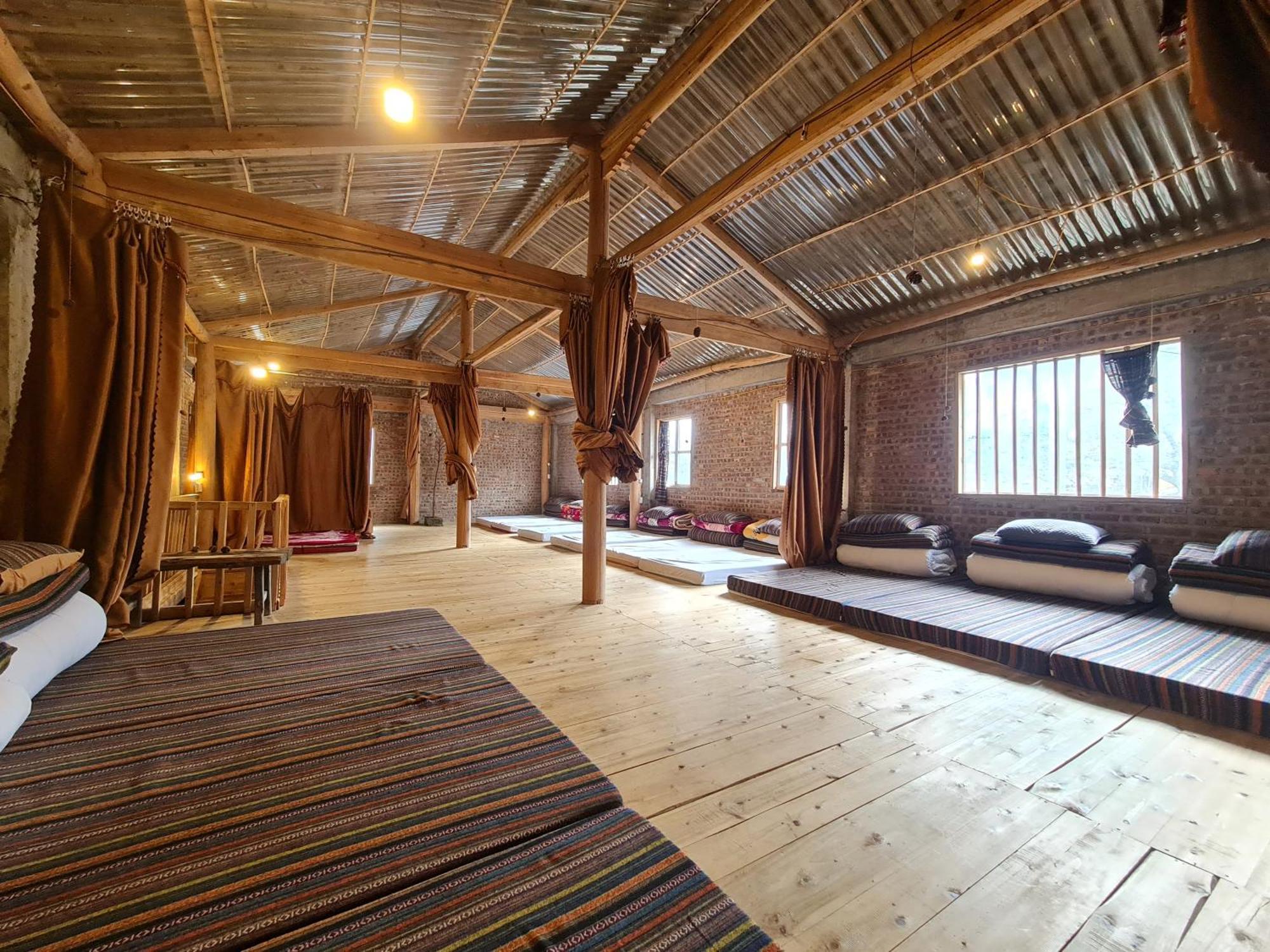 Nhà Cổ Lao Xa Homestay Hmong Dong Van (Ha Giang) Exterior foto